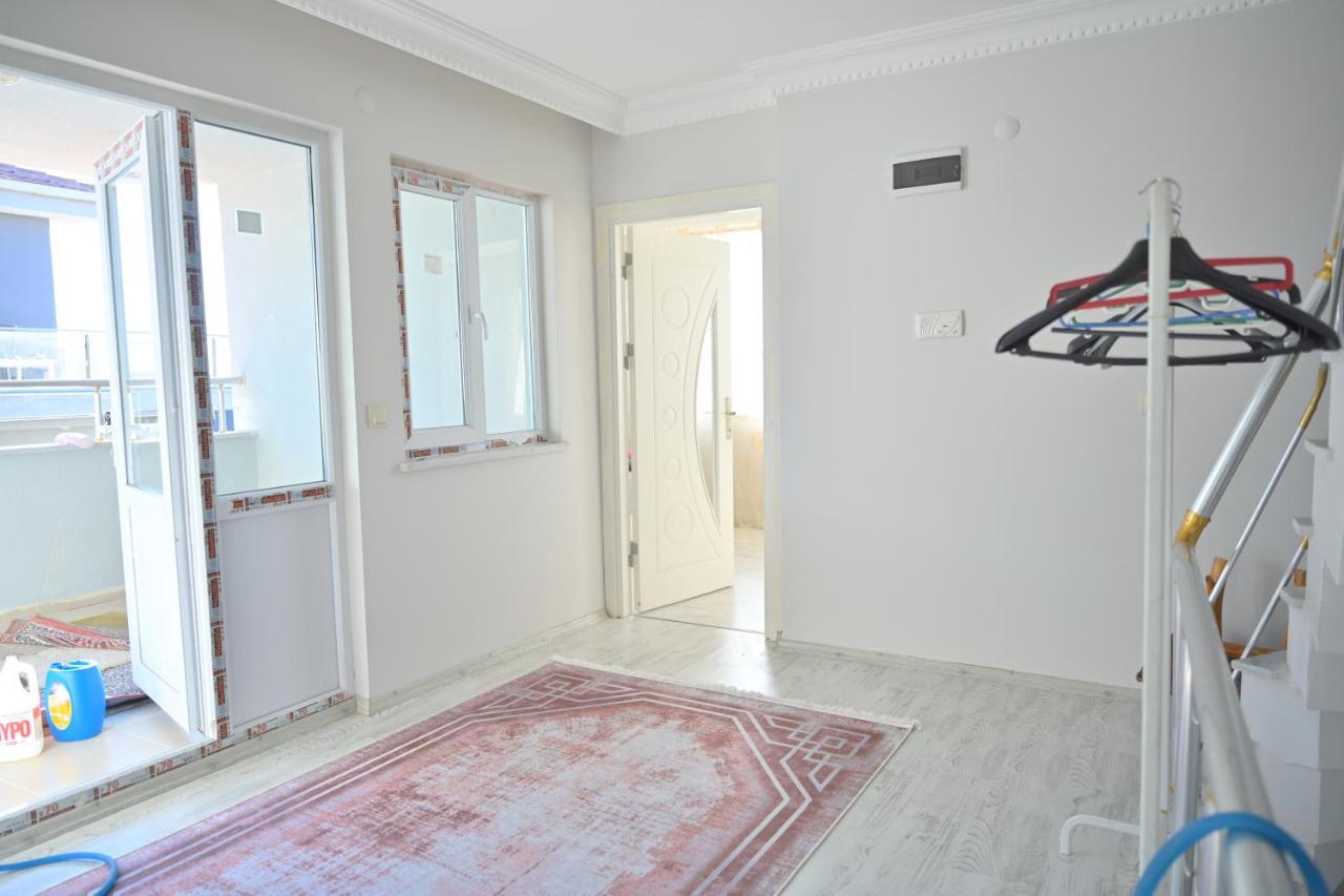 Ahmet Teacher Hotel,6 Minutes From The Airport Arnavutkoy Exteriör bild